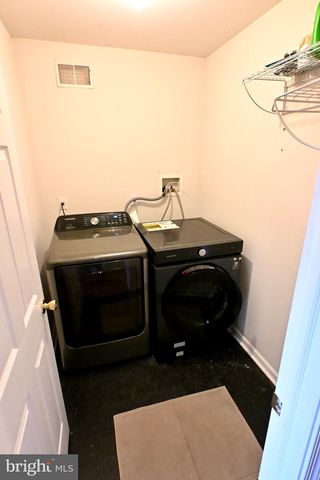 2045 E DAUPHIN ST, Philadelphia, PA 19125