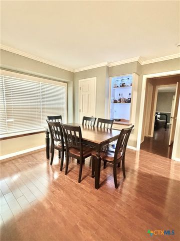109 Park Place, Port Lavaca, TX 77979
