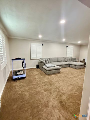 109 Park Place, Port Lavaca, TX 77979