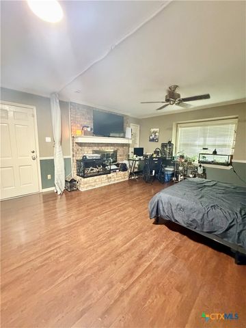109 Park Place, Port Lavaca, TX 77979