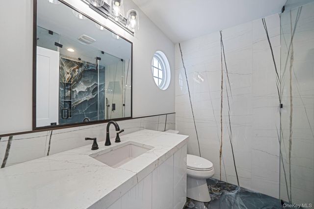 7 Sander Court, Middle Island, NY 11953