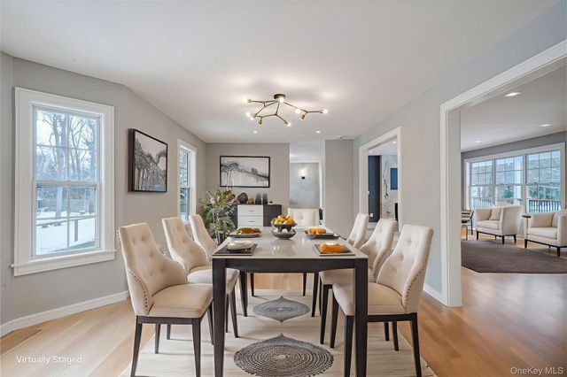 7 Sander Court, Middle Island, NY 11953