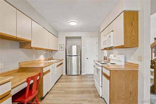 1724 Pineberry Court, Unincorporated, MO 63146