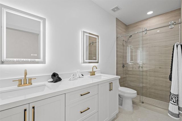 1680 SW 154th Path, Miami, FL 33185