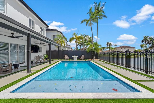 1680 SW 154th Path, Miami, FL 33185