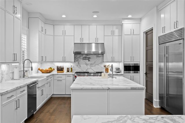 605 ONTARIO AVENUE, Tampa, FL 33606