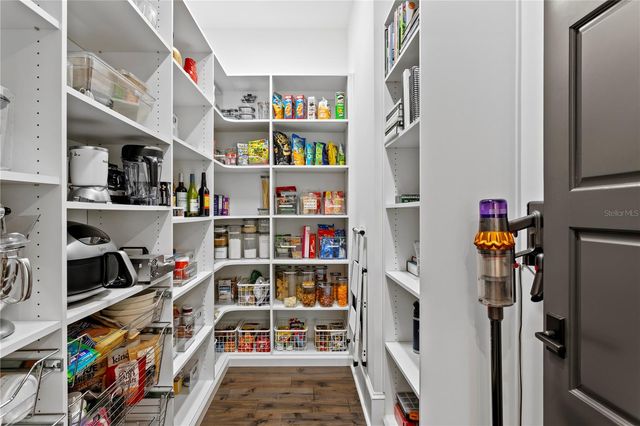 605 ONTARIO AVENUE, Tampa, FL 33606