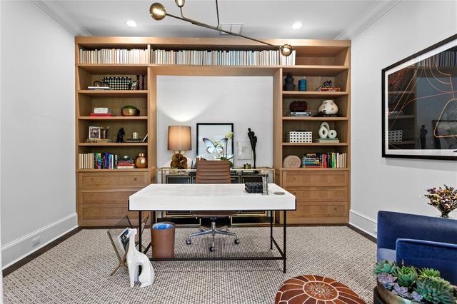 605 ONTARIO AVENUE, Tampa, FL 33606