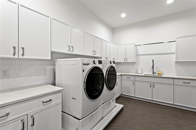 605 ONTARIO AVENUE, Tampa, FL 33606