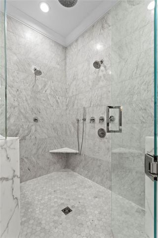 605 ONTARIO AVENUE, Tampa, FL 33606