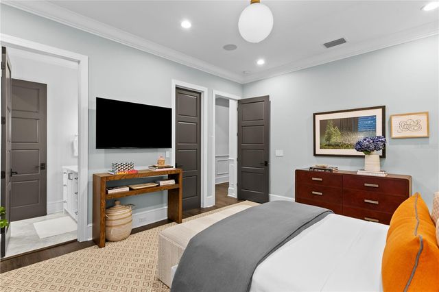 605 ONTARIO AVENUE, Tampa, FL 33606