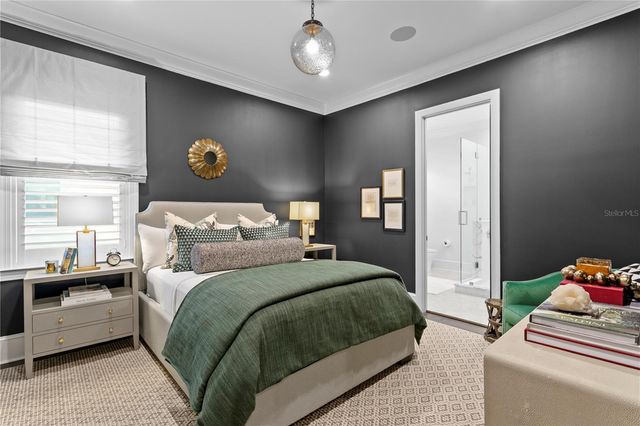 605 ONTARIO AVENUE, Tampa, FL 33606