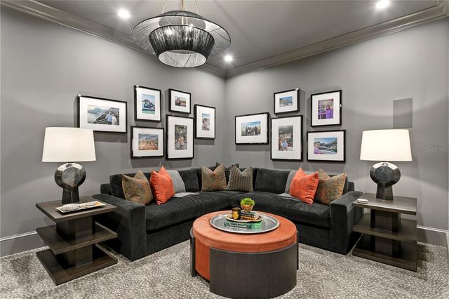 605 ONTARIO AVENUE, Tampa, FL 33606