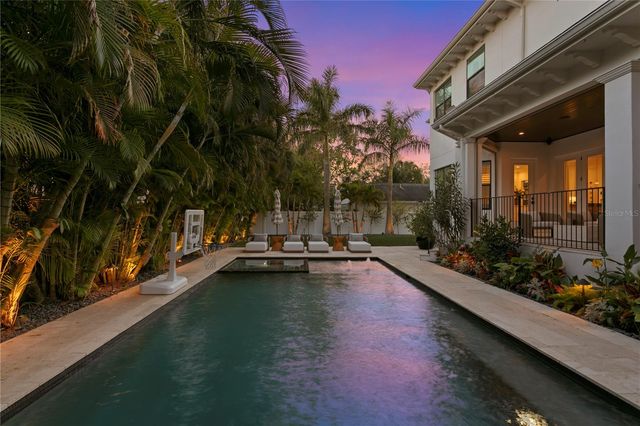 605 ONTARIO AVENUE, Tampa, FL 33606