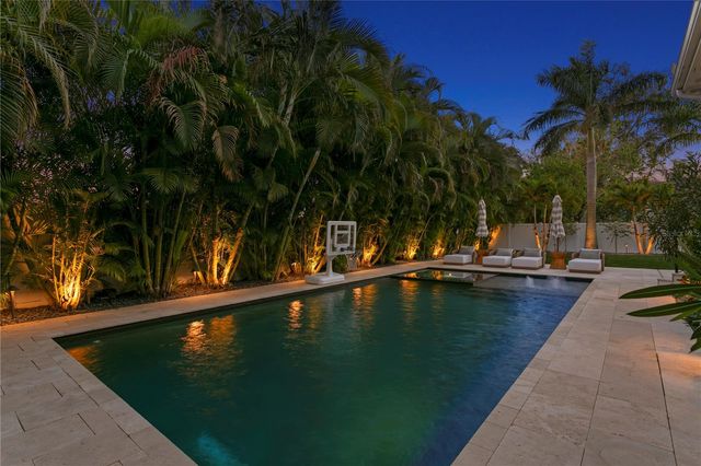 605 ONTARIO AVENUE, Tampa, FL 33606