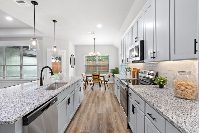 707 Escovedo Drive, Italy, TX 76651
