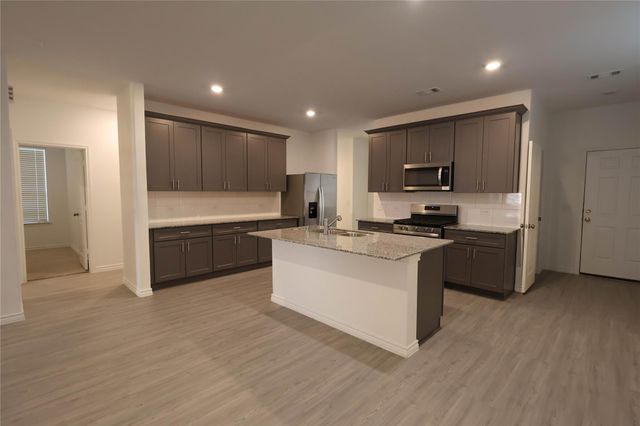 14894 Ash Landing Dr Drive, Conroe, TX 77302