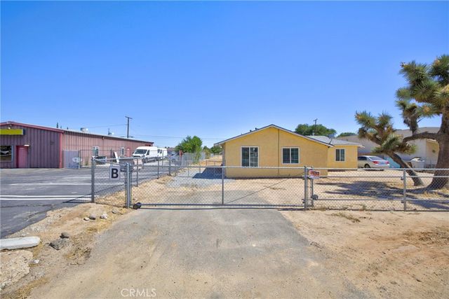 15990 Yucca Street B, Hesperia, CA 92345