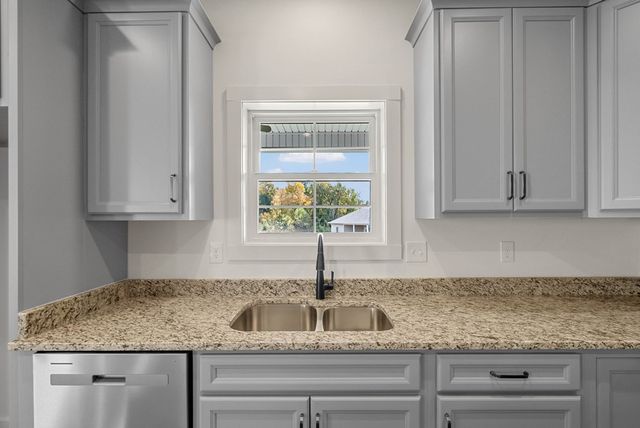 109 Lowell Way, Hopkinsville, KY 42240