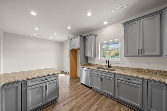 109 Lowell Way, Hopkinsville, KY 42240