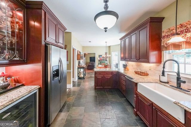 12 Blackfoot Trail, Sharpsburg, GA 30277