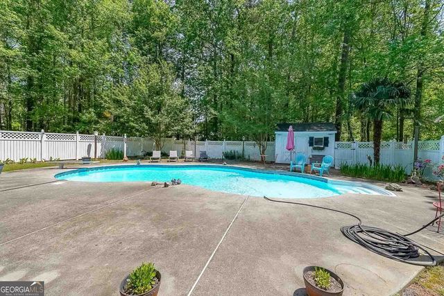 12 Blackfoot Trail, Sharpsburg, GA 30277