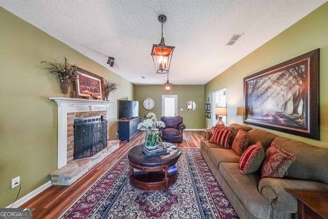 12 Blackfoot Trail, Sharpsburg, GA 30277