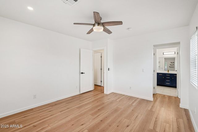 511 E CHEERY LYNN Road, Phoenix, AZ 85012