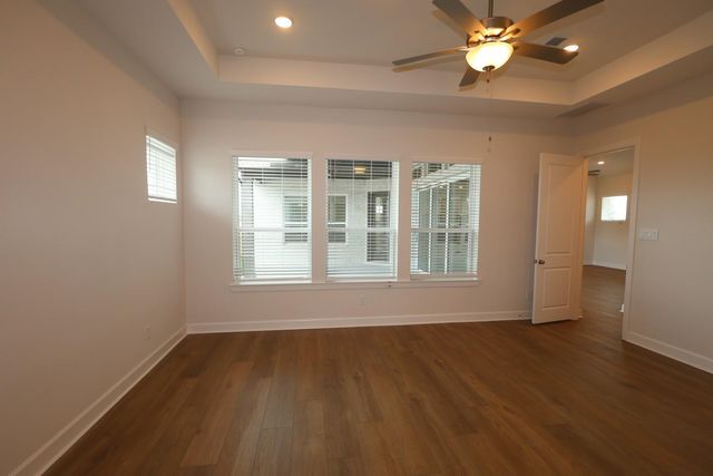 12147 Canal View Boulevard, Mont Belvieu, TX 77523