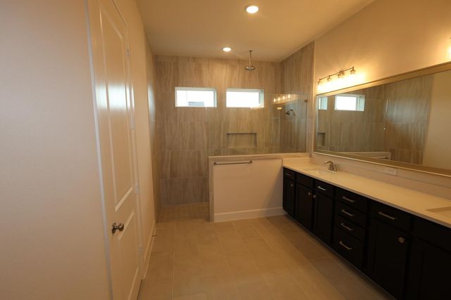 12147 Canal View Boulevard, Mont Belvieu, TX 77523