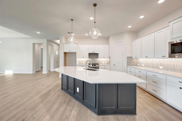 12147 Canal View Boulevard, Mont Belvieu, TX 77523