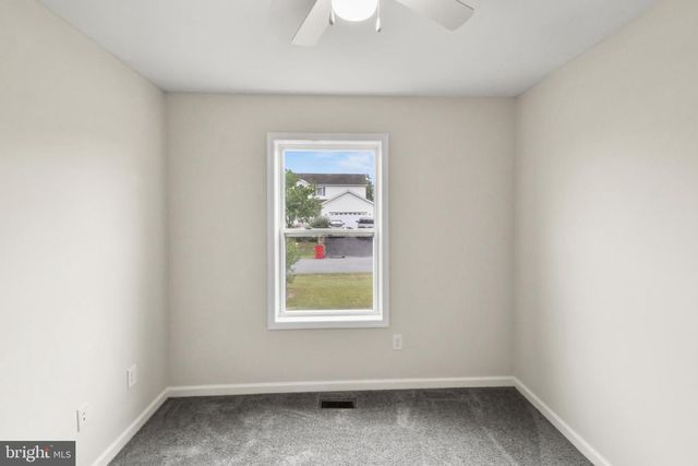 23 CROCUS CT, Martinsburg, WV 25404