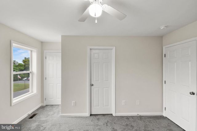 23 CROCUS CT, Martinsburg, WV 25404