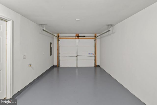 23 CROCUS CT, Martinsburg, WV 25404