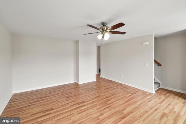 23 CROCUS CT, Martinsburg, WV 25404