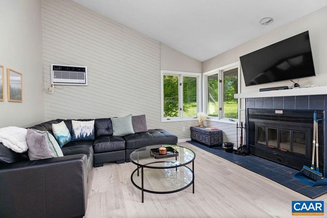 2209 TANNERS RIDGE CONDOS, Wintergreen Resort, VA 22967