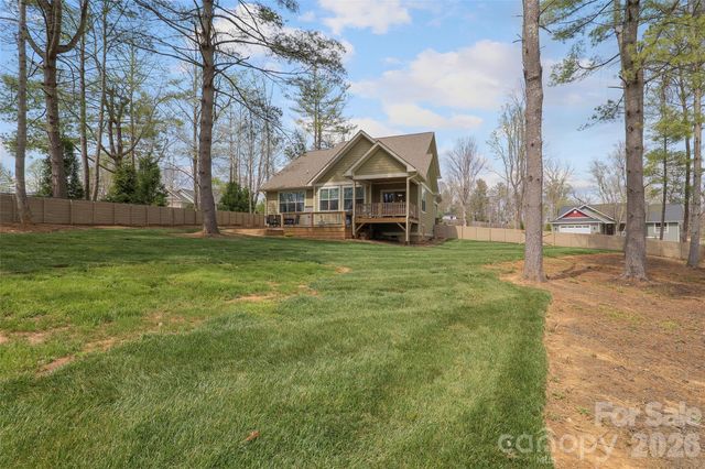 21 Wood Path Lane, Arden, NC 28704