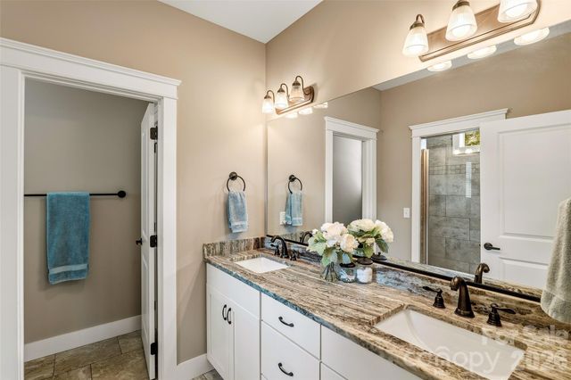 21 Wood Path Lane, Arden, NC 28704