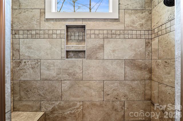 21 Wood Path Lane, Arden, NC 28704