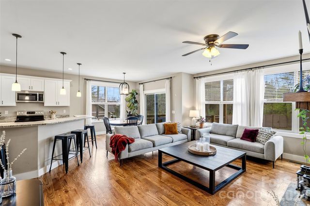 21 Wood Path Lane, Arden, NC 28704