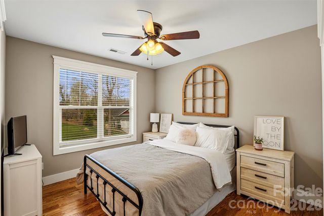 21 Wood Path Lane, Arden, NC 28704