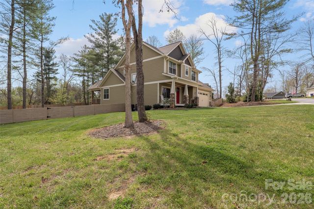 21 Wood Path Lane, Arden, NC 28704