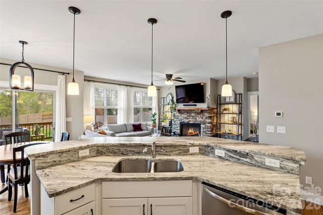 21 Wood Path Lane, Arden, NC 28704