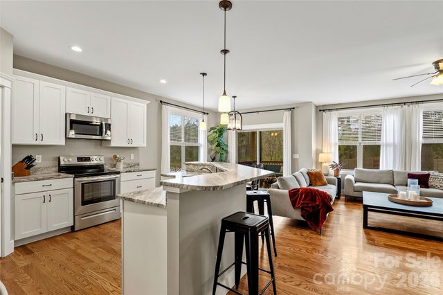 21 Wood Path Lane, Arden, NC 28704