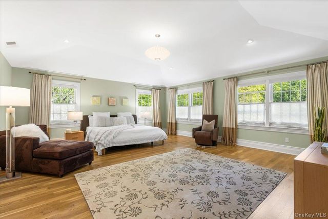 3 Split Tree Road, Scarsdale, NY 10583