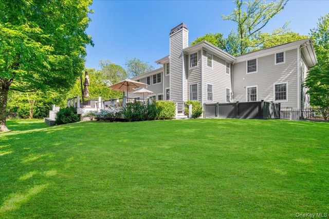 3 Split Tree Road, Scarsdale, NY 10583