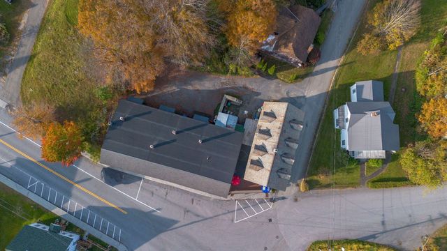 7077 Main Street, Readsboro, VT 05350