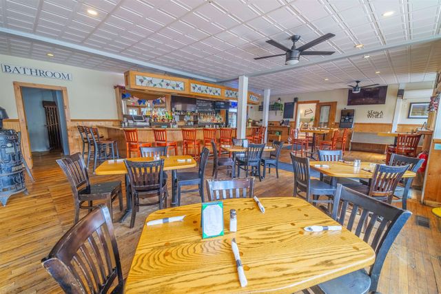 7077 Main Street, Readsboro, VT 05350
