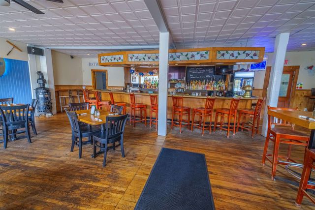 7077 Main Street, Readsboro, VT 05350