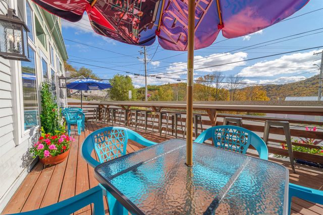 7077 Main Street, Readsboro, VT 05350